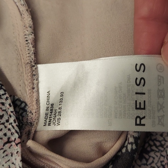 REISS Jonah Circle Print Mini Skirt - Picture 13 of 14